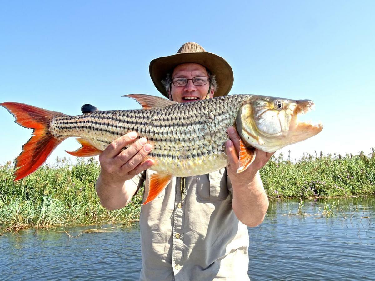 Caprivi Mutoya Lodge And Campsite Katima Mulilo Dış mekan fotoğraf